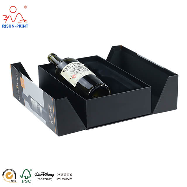 Custom Designs on Packaging Wine Boxes